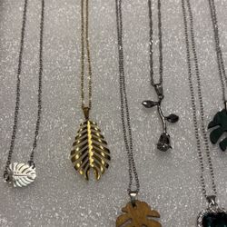 Necklace ( Pls Read Description Below)