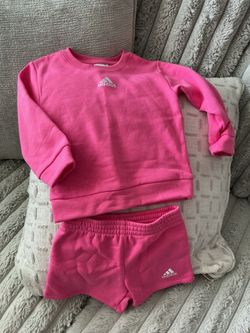 Little Girls Adidas Pink Sweatshirt and Shorts Set (3T)