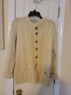 Wool seater