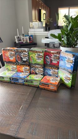 2000’s McDonald’s YOMEGA yoyó collection