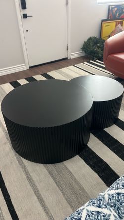 Coffee table (nesting)