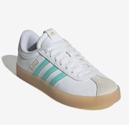 Size 2.5Y Tiffany Adidas Sneakers