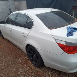 2006 BMW 525i