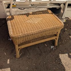 Lazy Susan Never Been Used Microwave Table And Wicker Coffee Table 