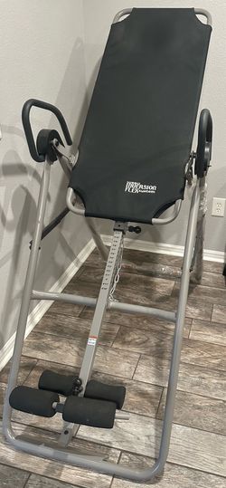 Inversion table