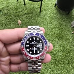 Rolex GMT Pepsi 