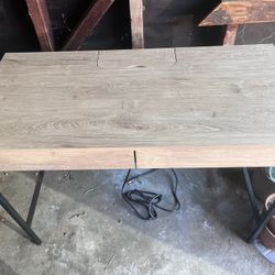 Light Wood Desk With Power Bank