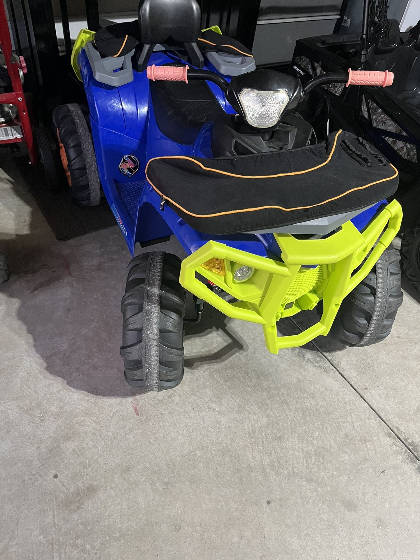 Huffy 12 Volt Power Wheel