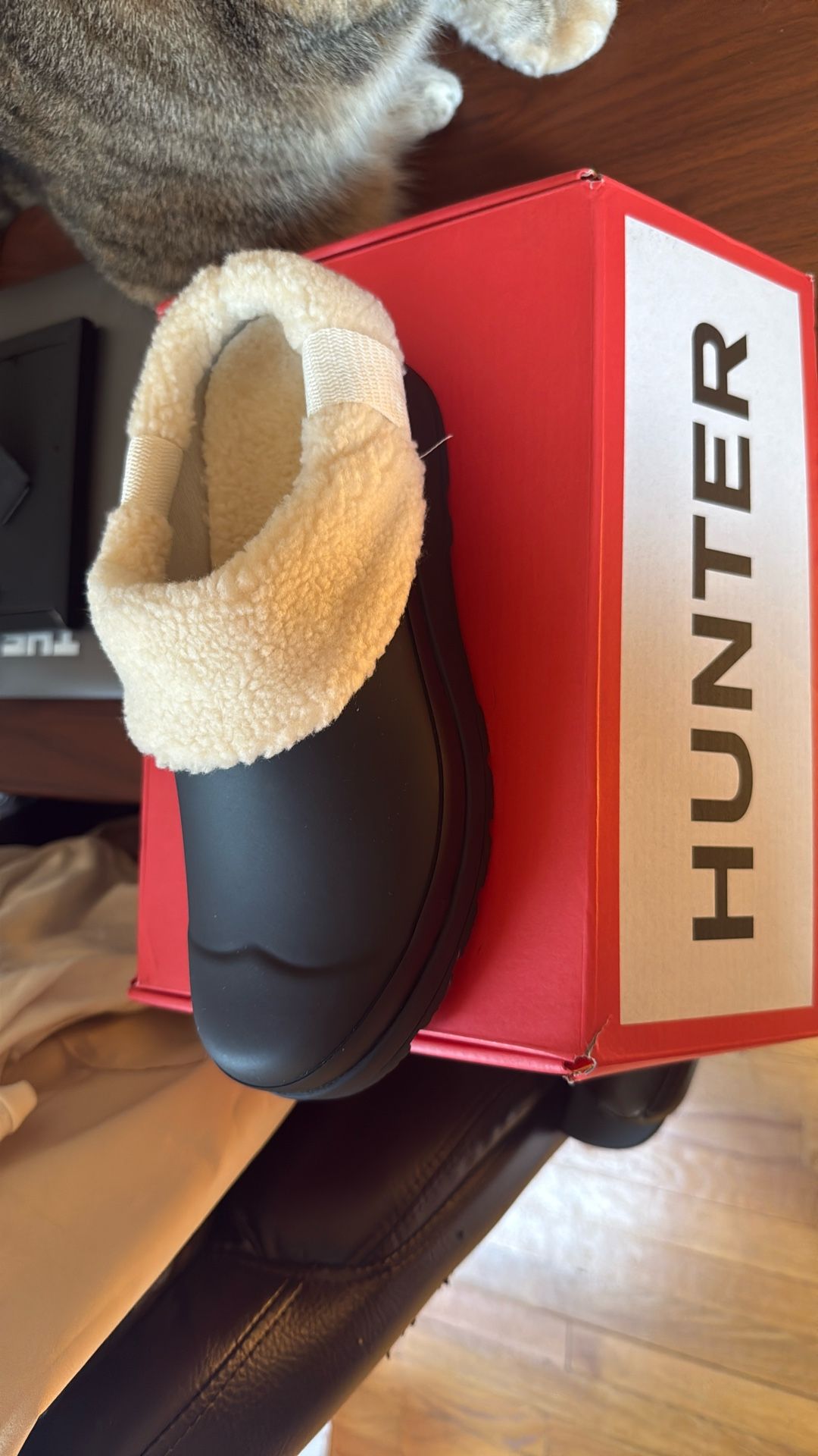 Women Hunter Clogs With Sherpa Fur