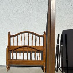 ‼️Ethan allen bed frame ‼️TWIN 