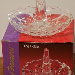 Ring Holder 
