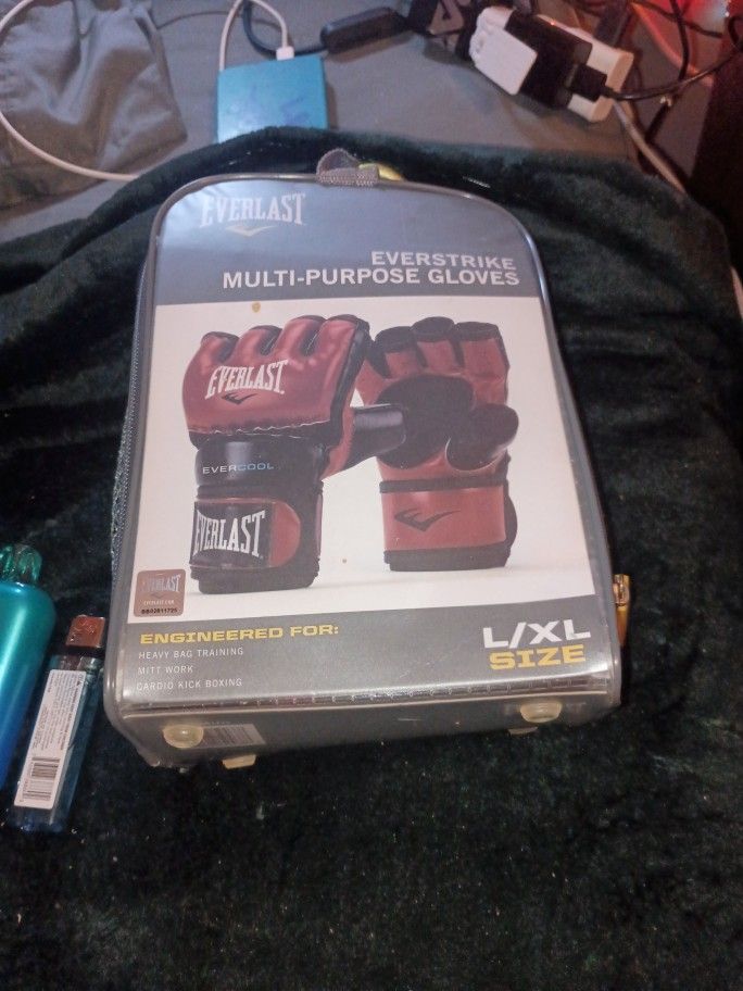 Everlast Ever Strike Multi Purpose MMA Gloves Size: L/Xl