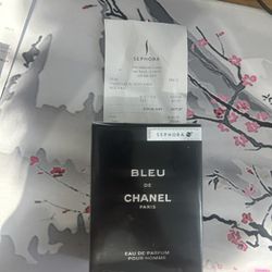 Bleu de Chanel Paris