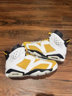 Size 10 - Air Jordan 6 Retro Yellow Ochre