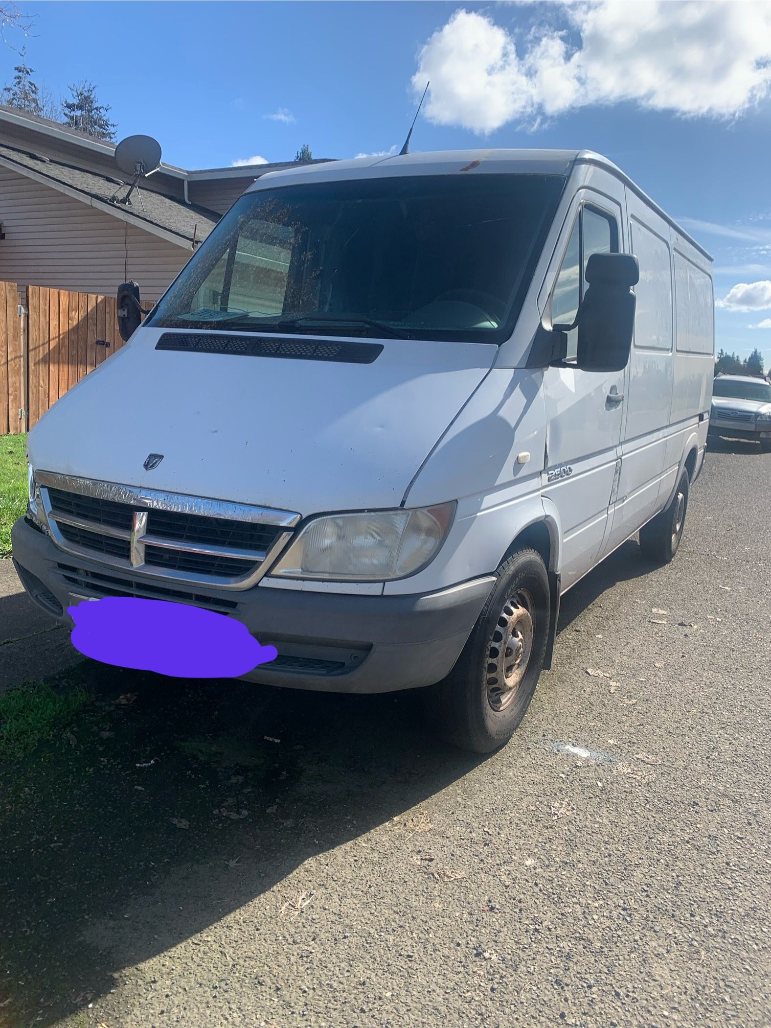 04 Dodge Sprinter 2500 Cab $ Chassis 140 w.b Cutaway  Van 2d