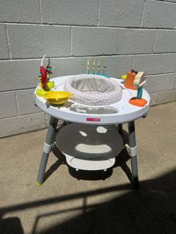 Skip hop baby activity center