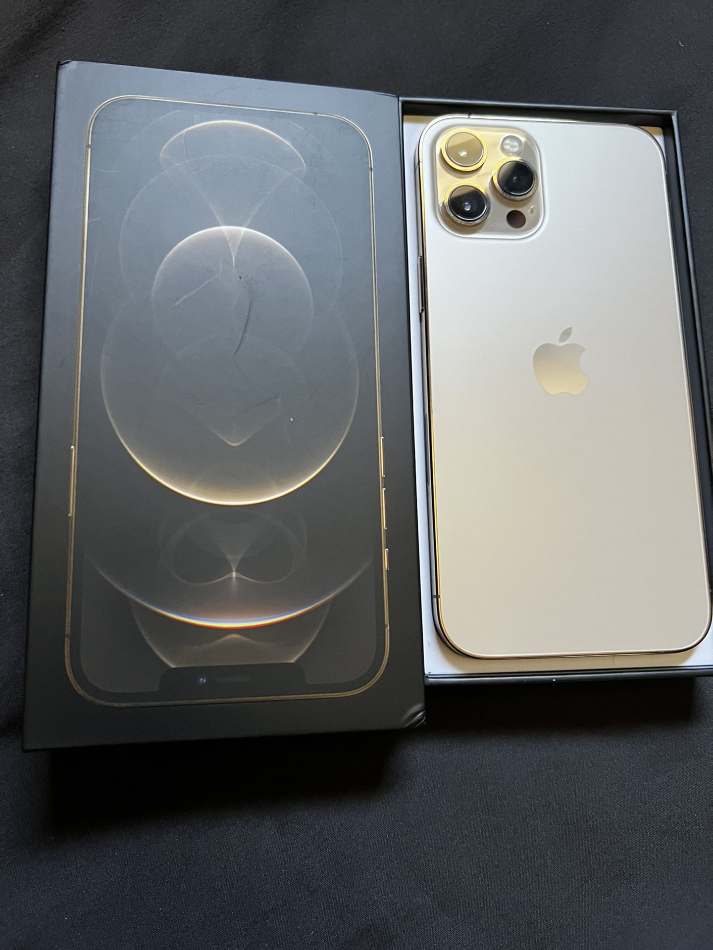 Pro Max Gold Iphone 12 Pro What Comes In The Box Iphone 12 Pro Max