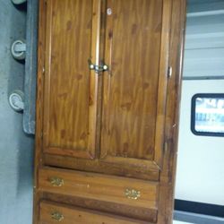 Bedroom Wardrobe Cabinet