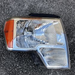 Ford F150 Right Passenger Side Headlight Luz Derecha Pasajero 2009 2010 2011 2012 2013 2014
