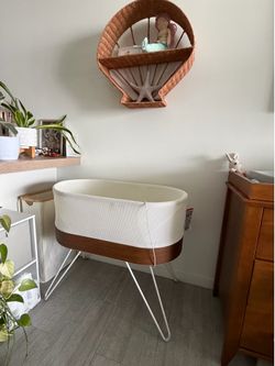 Snoo Smart Bassinet