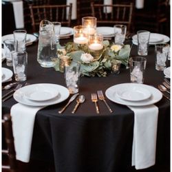 10 black round tablecloths 90"
