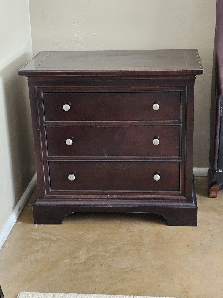 3 Drawer Nightstands - 2