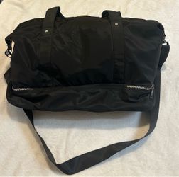 TRAVEL BAG /BOLSA DE VIAJE