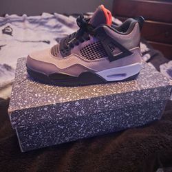 Jordans 4
