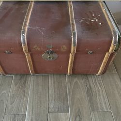 Antique  Luggage 