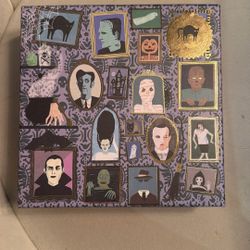 500 Piece Spooky Portraits Puzzle
