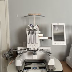 Baby Lock Embroidery Machine - 6 Needle