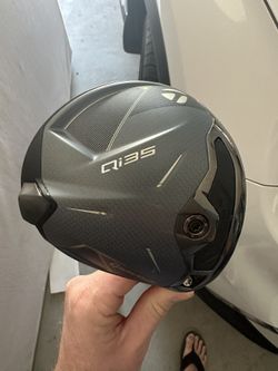 Taylormade Qi35 Driver