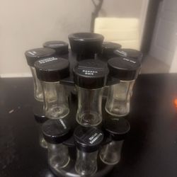 16 piece spice set with rotating stand