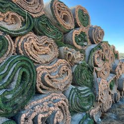 SALE! ONLY $80 PER ROLL / USED ARTIFICIAL GRASS  / SYNTHETIC TURF 