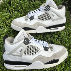 Size 12 - Jordan 4 Retro Mid Military Black