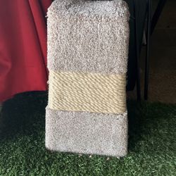 Cat Scratcher