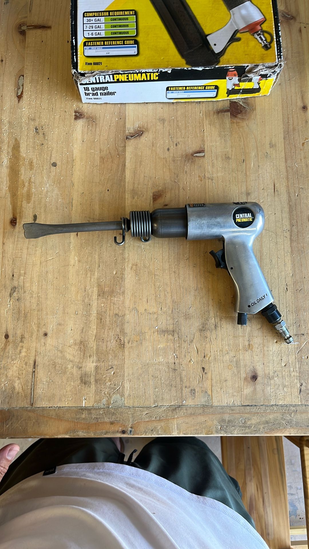 Air Hammer With Chisel