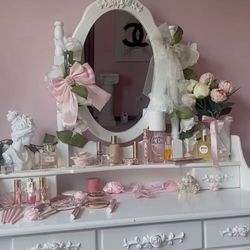 White Vanity with Mirror and Seat