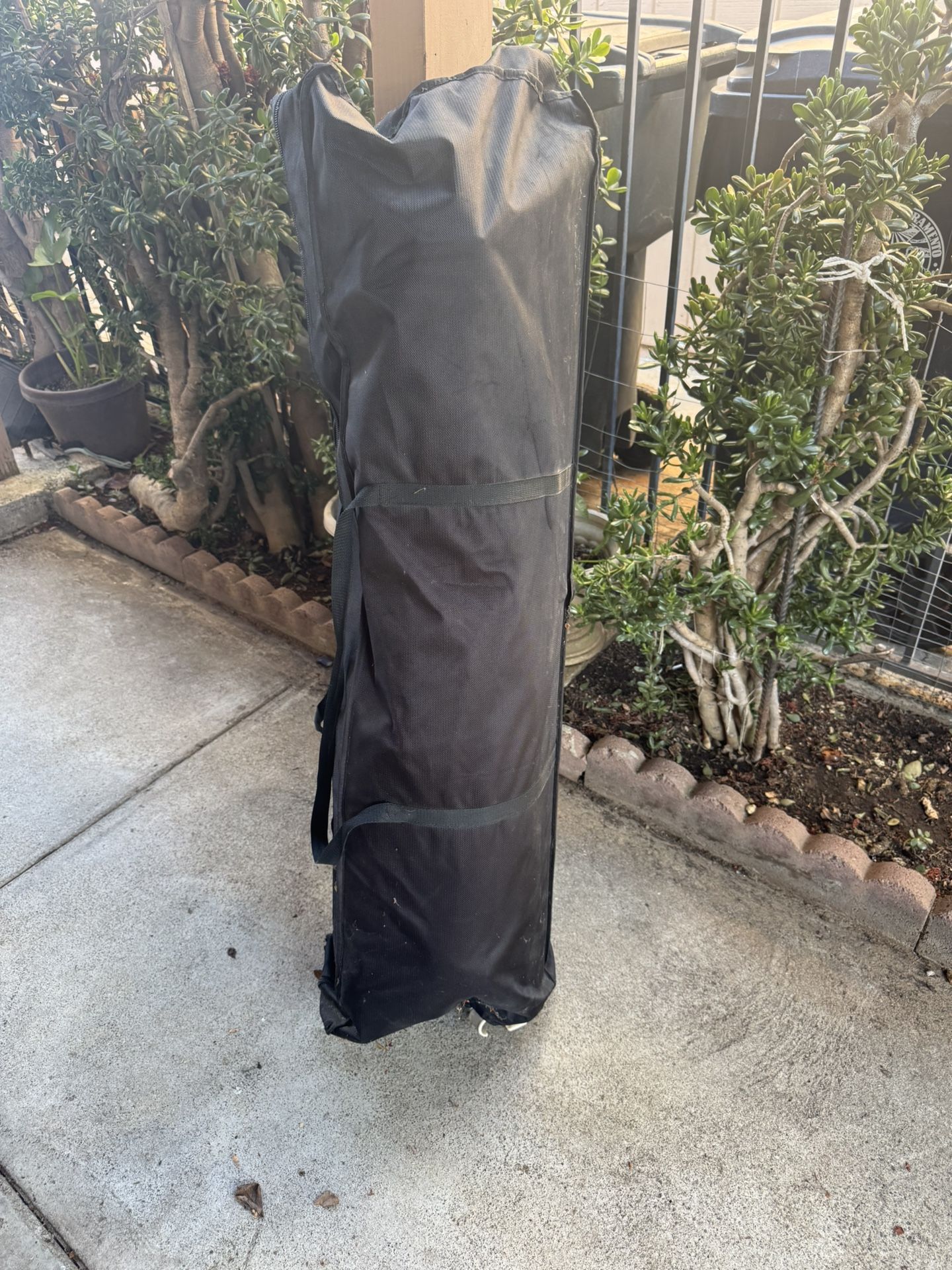 Grow Tents Different Sizes 2x2 4x4 5x5 10x10 $50.-$200
