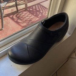 Clarks Shoes 7.5