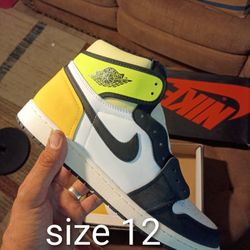 Jordan 1 University Volt 