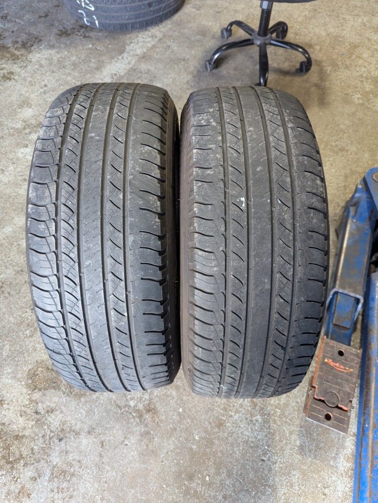 265/60R18 MICHELIN LATITUDE TOUR PAIR OF TIRES