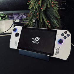 ROG Ally + Case + Dock + Charger – Like New – Fast & Clean