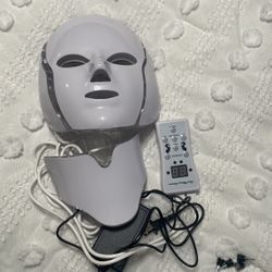 LED Face Mask Light Therapy