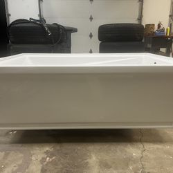 Tub