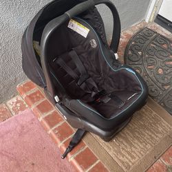 Graco Car seat 