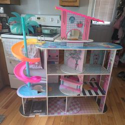 LOL dollhouses