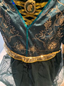 Disney Store Merida Brave Princess Costume – Girls 7/8 – Excellent Condition