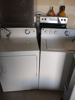 Kenmore Washer And Dryee Set