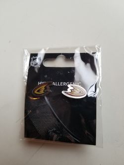 ANAHEIM DUCKS EARINGS